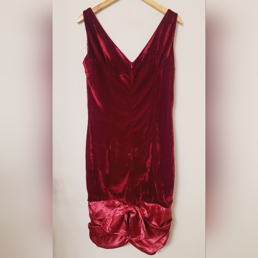 Bettie Page Queen Of Pinups Red Velvet Ruched Wiggle Dress SZ 10‎ (XL)